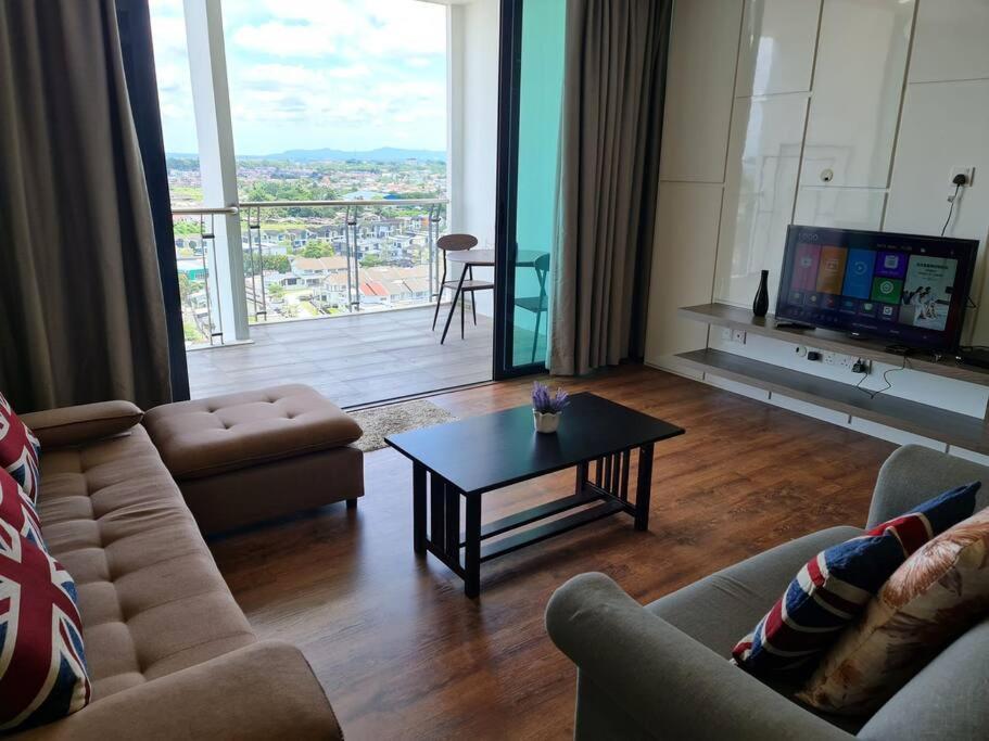 Apartamento Lovely Vivamall City View With 2 Card Lv10 Kuching Exterior foto